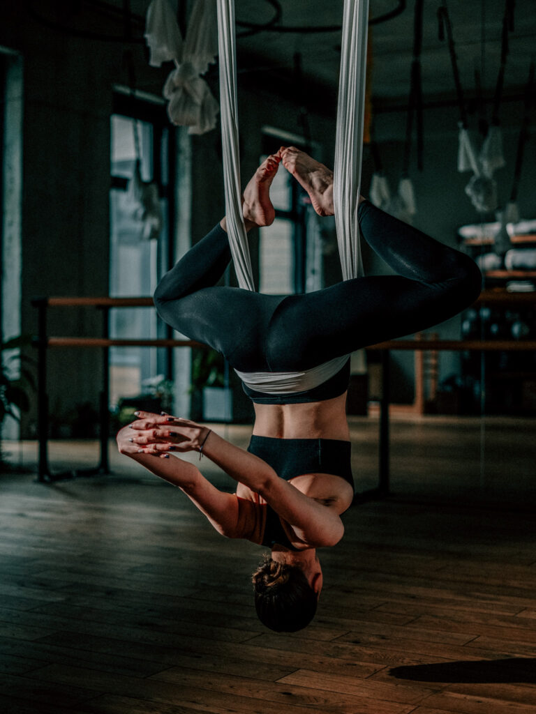 posição de aero yoga